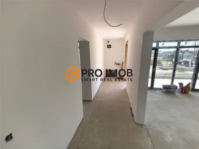 ROSU RESIDENCE | Case noi stil mediteranean - foto 14
