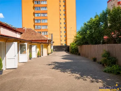 Proprietate cu teren 413 mp, Florilor, Brasov, 7 incaperi, potential business - foto 5