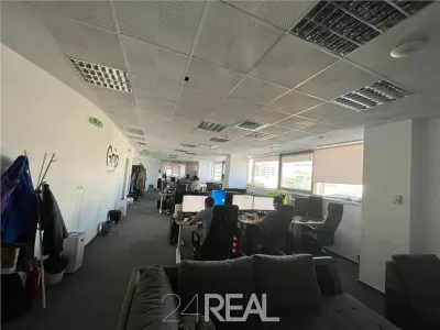 Inchiriere birouri Victory Business Center, zona Decebal - 370 mp - foto 7