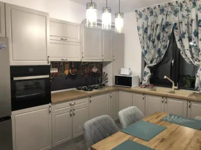 Casă Elegantă | Aproape de Timișoara | 3 Băi | Terasă Generoasă | Curte Proprie - foto 2