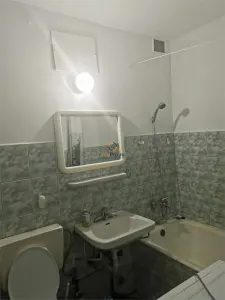 Apartament cu 1 camera etaj 2 zona Baba Dochia - foto 3