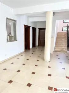 VILA INDIVIDUALA CU PISCINA, LANGA JOLIE VILLE MALL! - foto 9