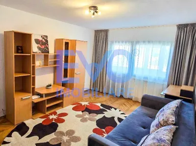 Apartament cu 2 camere, decomandat, zona Tatarasi - foto 2