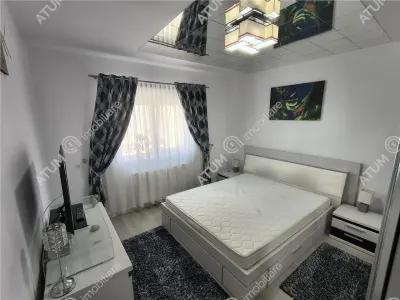 De inchiriat apartament modern la etajul 1 cu 2 camere decomandate, balcon si loc de parcare privat in Sibiu - foto 3