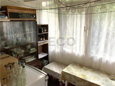 RECO Apartament 3 camere de inchiriat , 66 mp, parter, Bulevardul Decebal aproape de tramvai. - foto 13