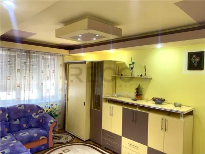 RECO Apartament 3 camere 73 mp utili  Piata Cetatii  Vedere spre Dealurile Ciuperca - foto 4