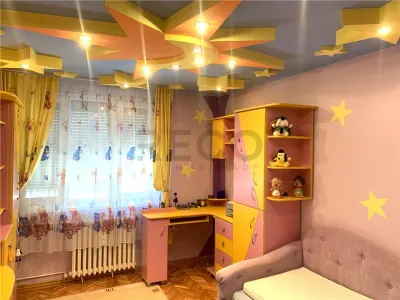 RECO Apartament 3 camere 73 mp utili  Piata Cetatii  Vedere spre Dealurile Ciuperca - foto 7