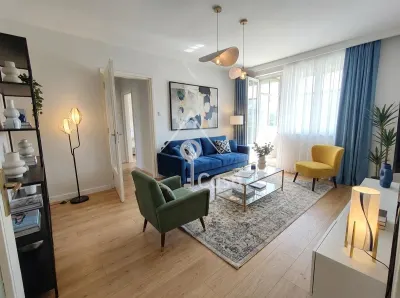 DE RENOVAT SECUILOR PIATA SUDULUI - foto 2