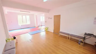 SPATIU COMERCIAL 150 MP  PARCARE FLORESTI - foto 5
