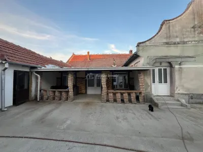 Ohaba-Forgaci, Casa Cu Doua Corpuri, 6 Cam. 268 Mp., Teren 2.999 Mp. Cu Pomicultura,  Zona Centrala - foto 21