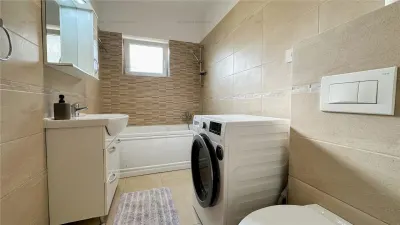 Apartament 3 camere | decomandat | parcare si boxa | Tractorul - foto 9