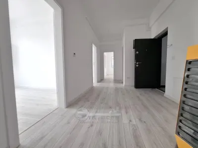 Apartament 3 camere, Penthouse, de vanzare in Iasi Galata, bloc 2026, intabulat, 2 bai, terasa, mutare imediata - foto 7