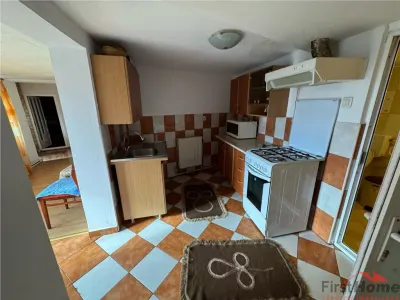 Casa stradala de vanzare in Focsani , str Odobesti nr 56 - foto 12