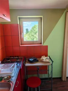 BUZIASULUI - AP. 1 CAMERA - mobilat, utilat, semidecomandat - foto 5