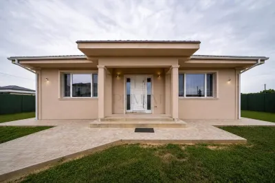 CASA INDIVIDUALA - PROIECT SUPERB - ZONA FOARTE BUNA - Mosnita Noua