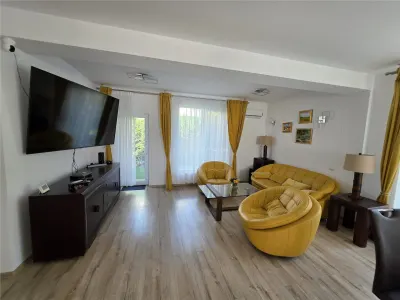 Casa moderna - Tunari - 4 camere - 4 bai - 150mp - 200mp curte - Tunari