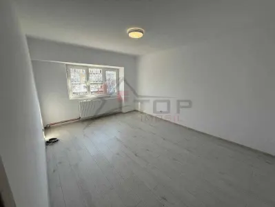 Dacia - statia Bicaz, ap 2 camere decomandat 56mp, renovat complet, liber - foto 3