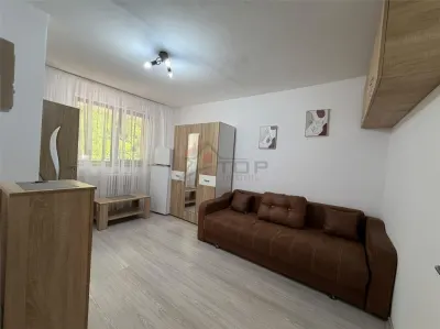 Garsoniera in bloc de apartamente, Podu Ros - foto 2
