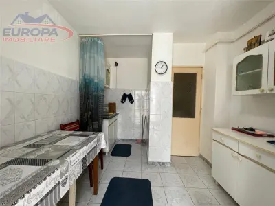 Apartament cu 2 camere de vanzare zona E3 Tulcea - foto 4