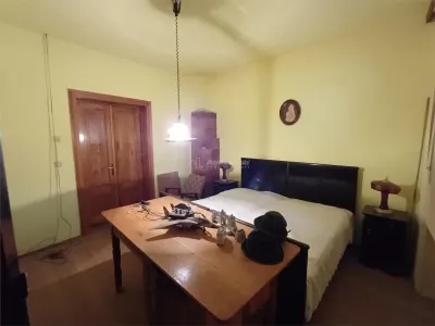 Moldova Noua, Casa Spatioasa Cu Curte, Langa Dunare, 360 Mp. Construiti, Mobilata + Utilata - foto 25