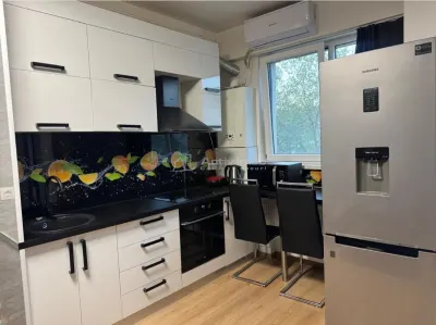 Apartament cu 2 camere situat in Ploiesti Cartier 9 mai - foto 3