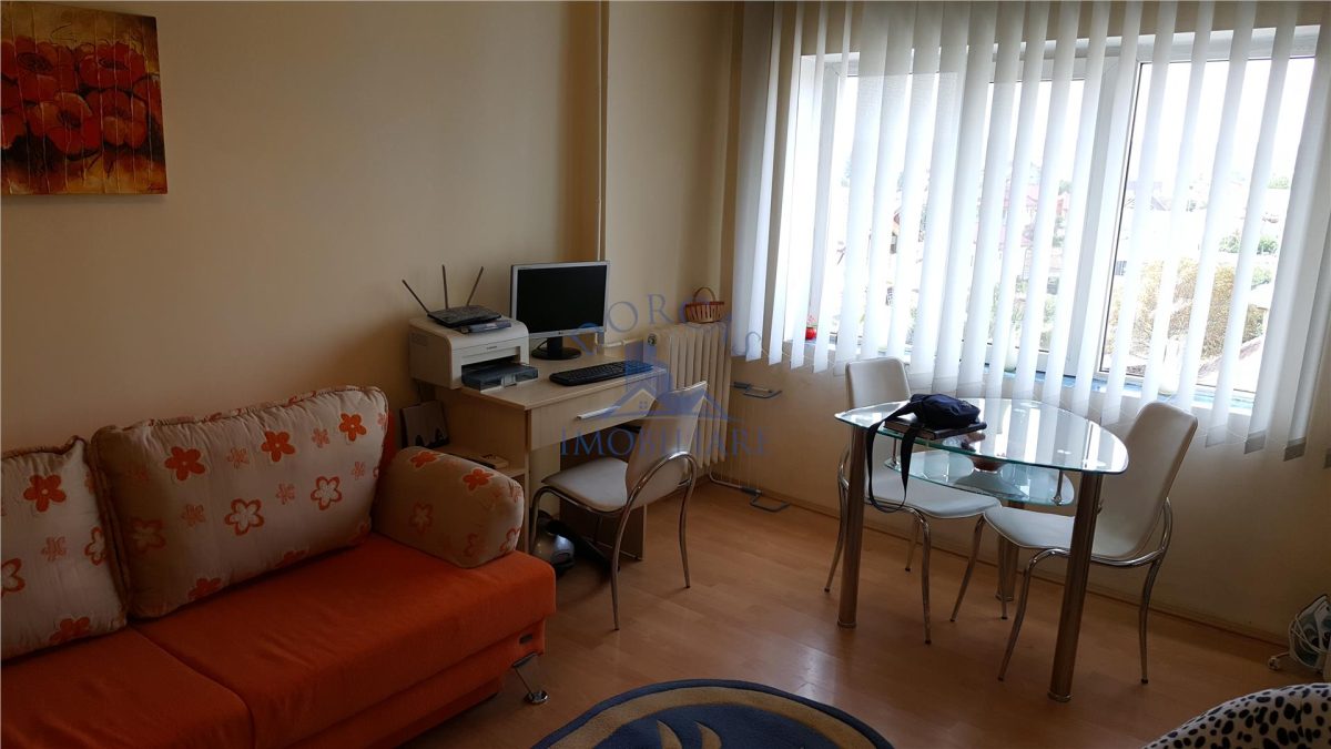 Garsoniera moderna,mobilata,utilata,1 Mai,zona Spital-Ciuperca. - Craiova