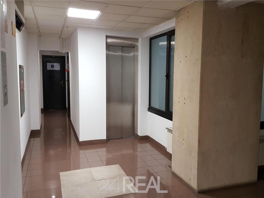 Muntenia Business Center - birouri de la 57 mp - foto 20