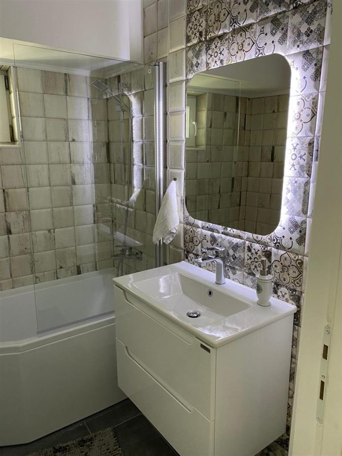 Vanzare apartament 3 camere, deosebit, Titulescu - Victoriei, loc de parcare - foto 17