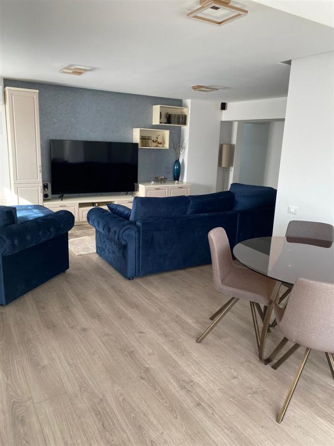 Vanzare apartament 3 camere, deosebit, Titulescu - Victoriei, loc de parcare - foto 6