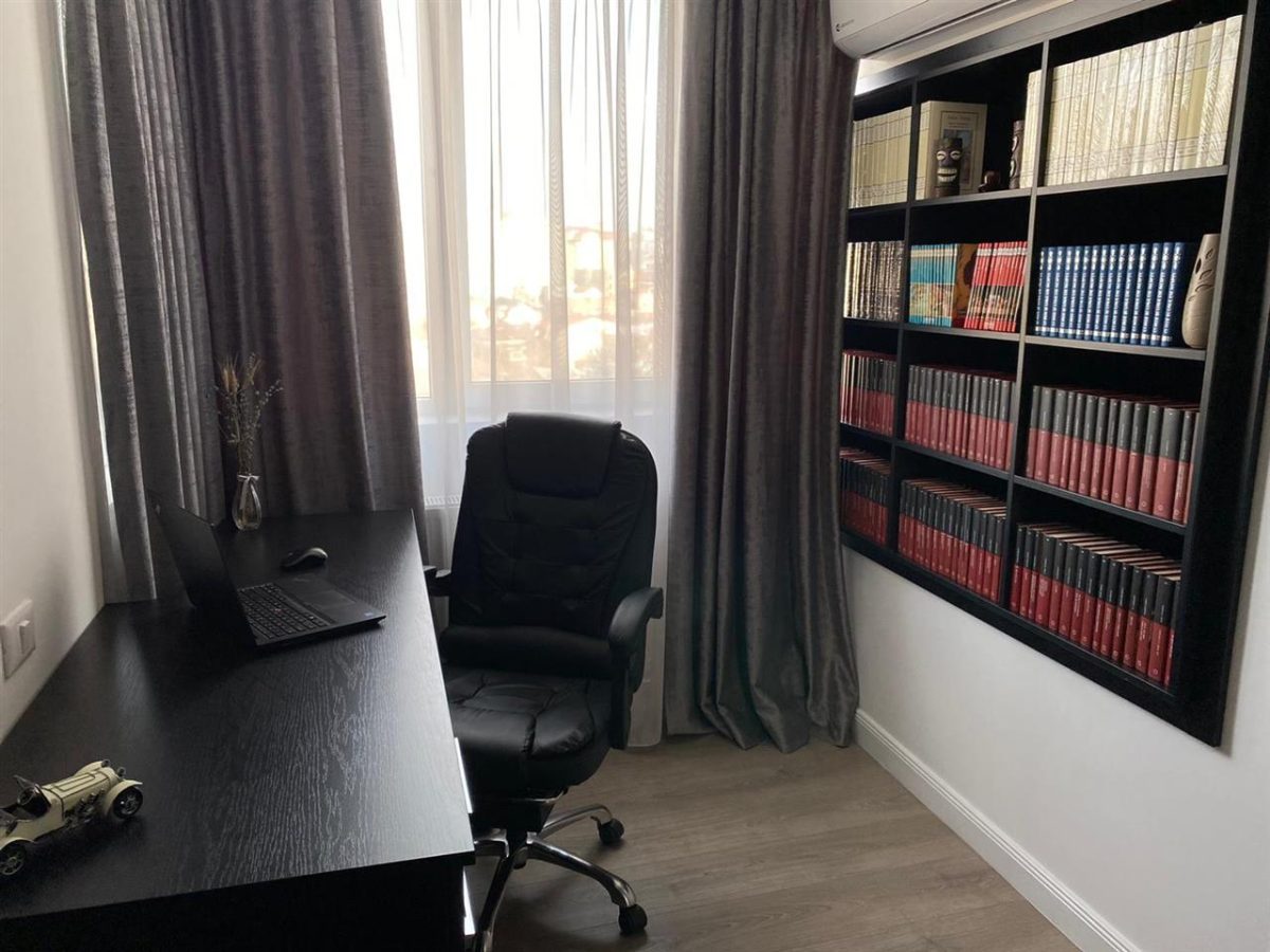 Vanzare apartament 3 camere, deosebit, Titulescu - Victoriei, loc de parcare - foto 10