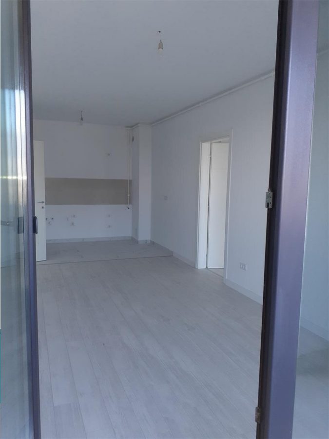 Apartament 3 Camere Incalzire in Pardoseala Ansamblu Nou Rahova - foto 6