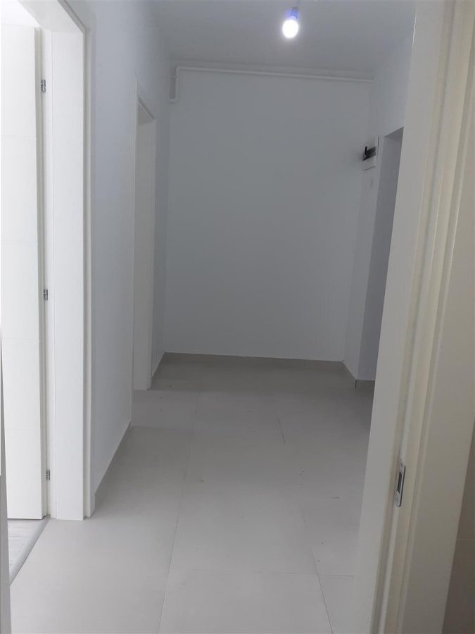 Garsoniera Dotari Premium Incalzire in Pardoseala Ansamblu Nou Rahova - foto 12