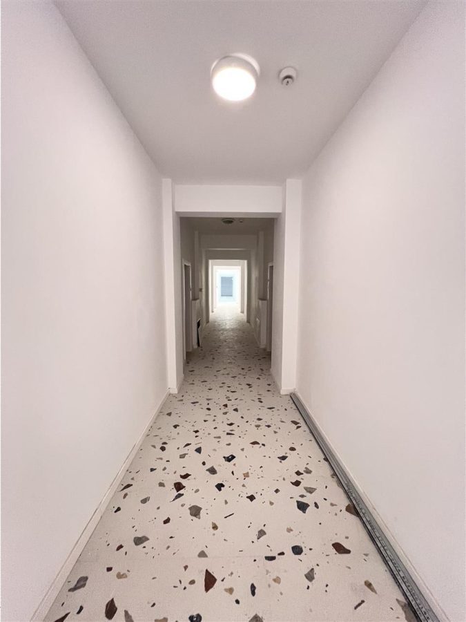 Apartament cu 3 camere decomandate 2 bai si 2 balcoane zona Rahovei - foto 13