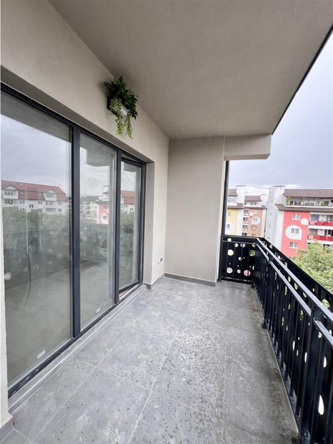 Apartament cu 3 camere decomandate 2 bai si 2 balcoane zona Rahovei - foto 10