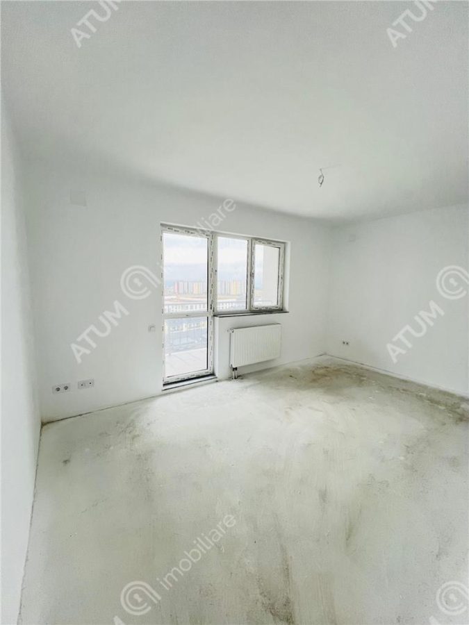 Apartament cu 4 camere si 3 balcoane la etajul 1 zona Rahovei - foto 18