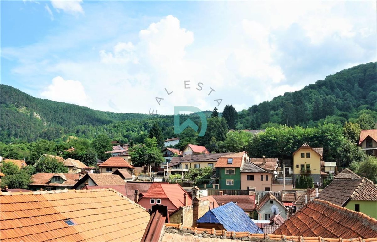 Casa 2 camere, singur in curte, Scheii Brasovului - 