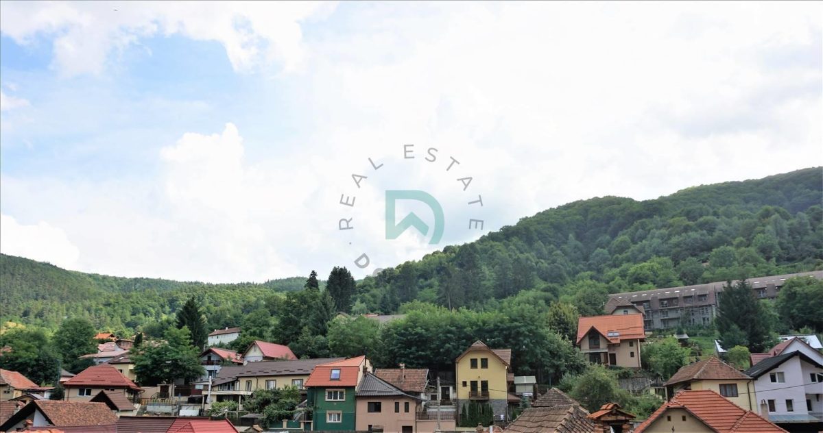 Casa 2 camere, singur in curte, Scheii Brasovului - foto 14