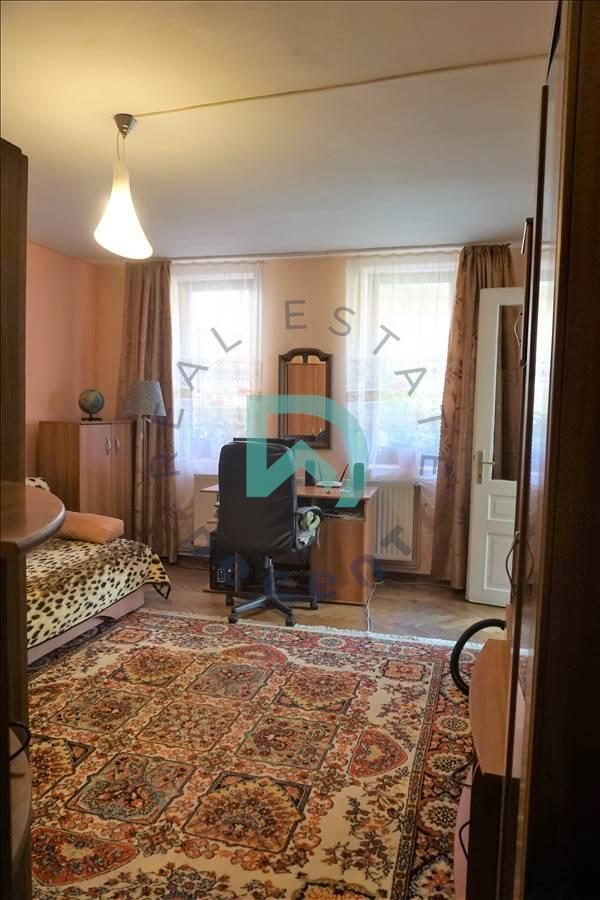 Casa 2 camere, singur in curte, Scheii Brasovului - foto 15