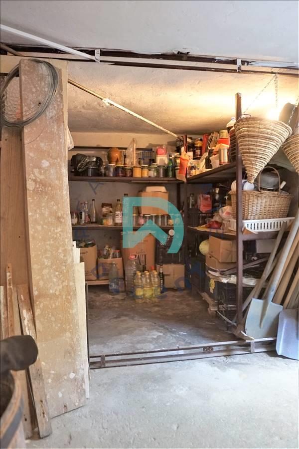 Casa 2 camere, singur in curte, Scheii Brasovului - foto 17