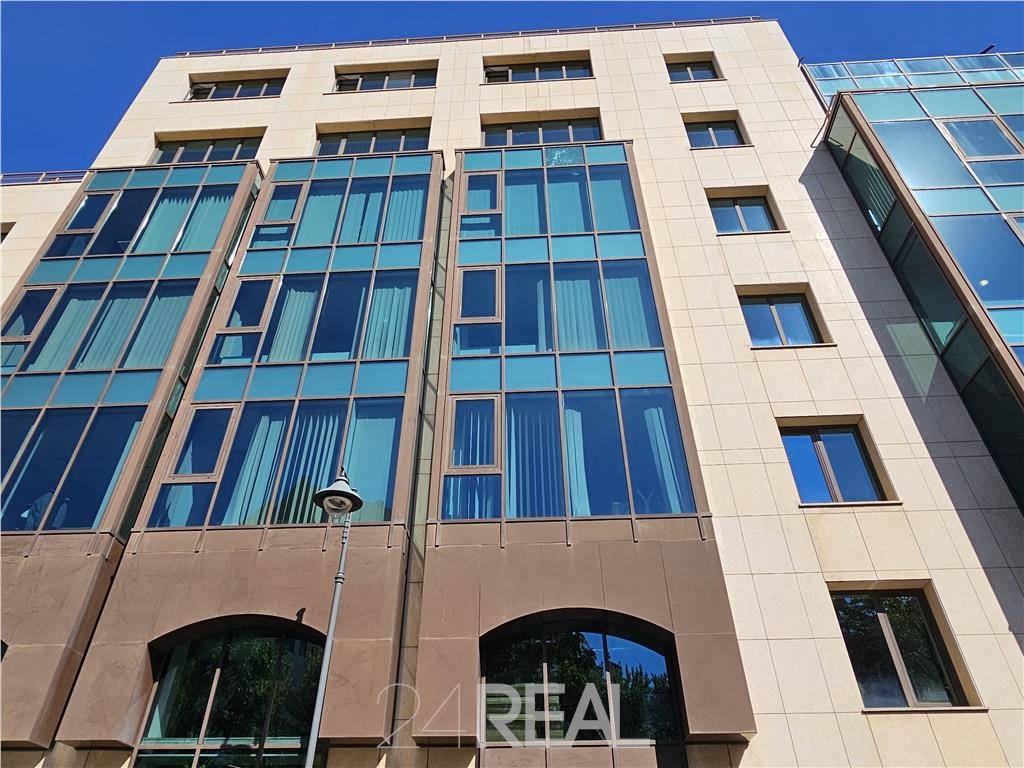 Birouri de inchiriat in Unimed Business Center de la 380 mp - foto 18