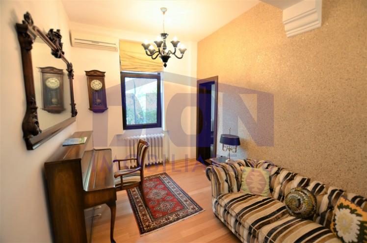 VILA COCHETA CU TERASA SI GARAJ - foto 5