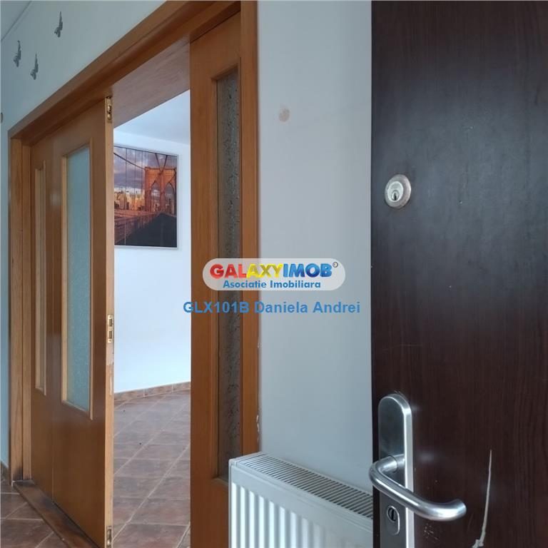 Vanzare Vila, 2007, D+P+1Etaj+M, teren 300 mp, Oras Otopeni-central - foto 11