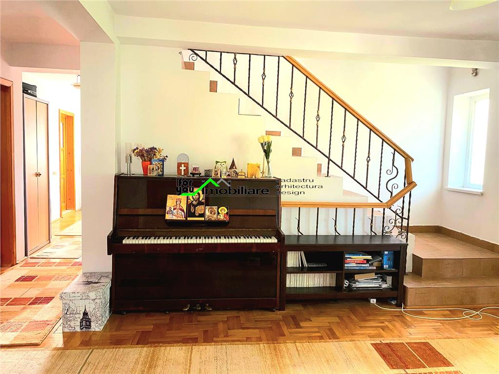 VILA  10 camere OPORTUNITATE CLINICA, GRADINITA - foto 9