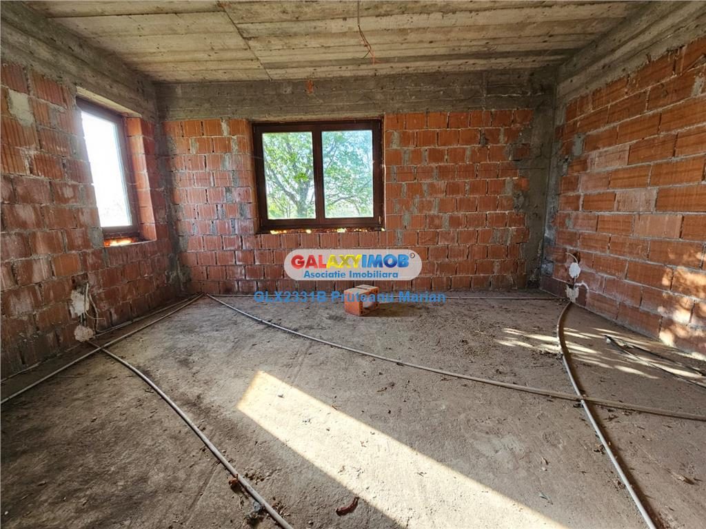 Vanzare casa individuala situata langa Primaria Frumusani jud Calarasi - foto 11