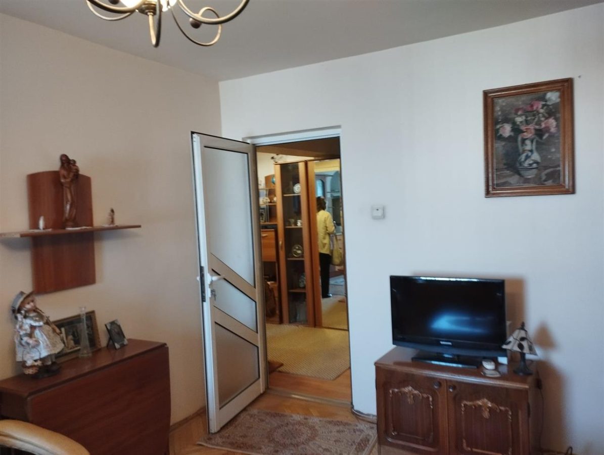 3  camere decomandate centru - foto 5