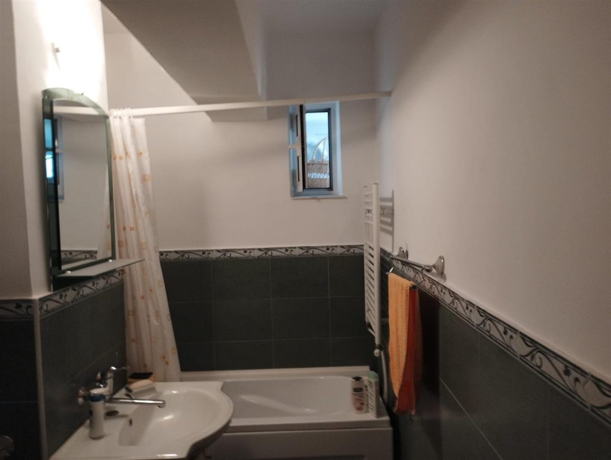 3  camere decomandate centru - foto 10