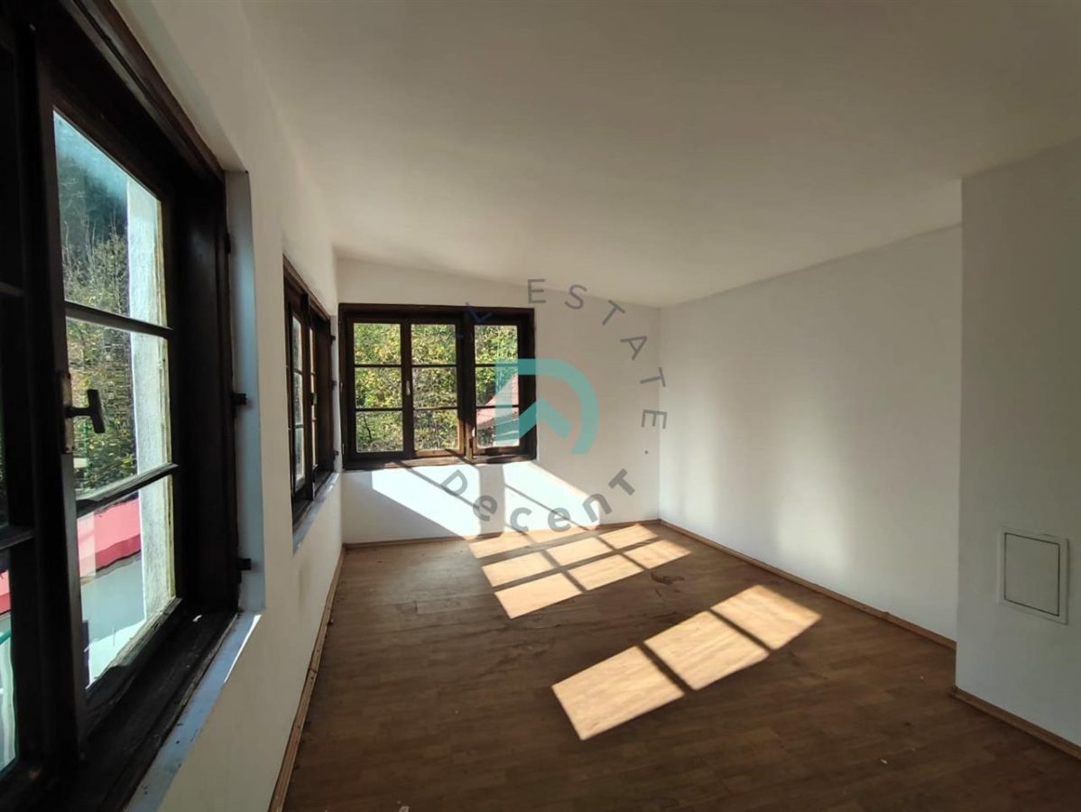 Potential Booking, zona  Schei, Brasov - foto 2