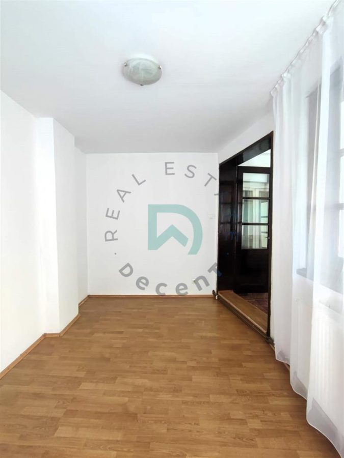 Potential Booking, zona  Schei, Brasov - foto 11