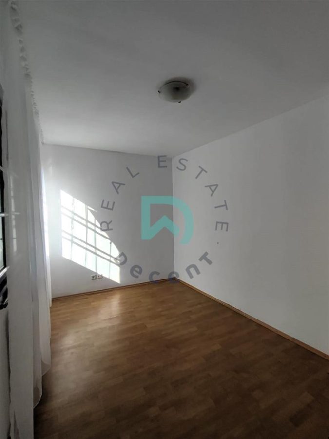Potential Booking, zona  Schei, Brasov - foto 13