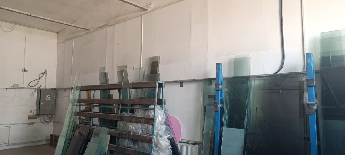 Hala de productie/ depozitare in suprafata de 340 mp in Ploiesti, zona Xenia. - foto 11